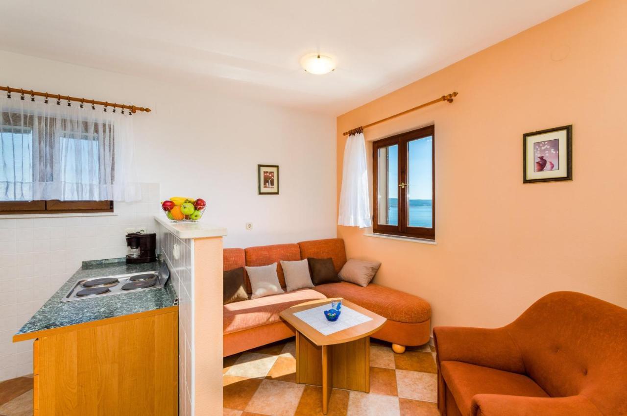 Andelko Appartement Dramalj Buitenkant foto