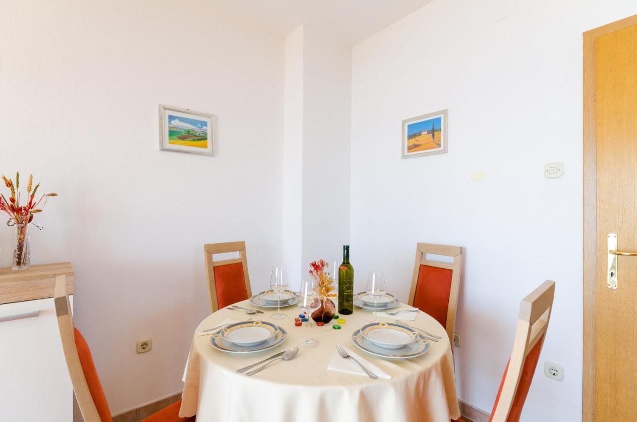 Andelko Appartement Dramalj Buitenkant foto