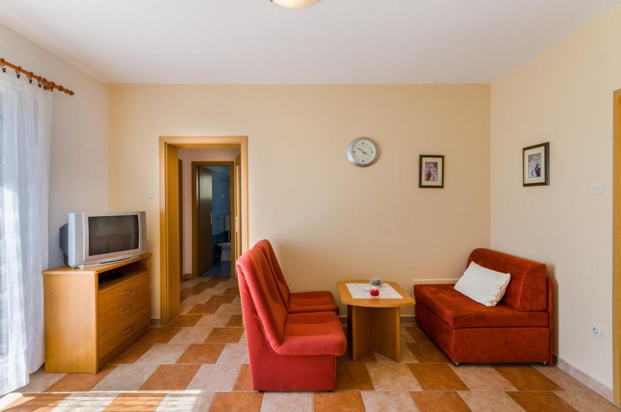 Andelko Appartement Dramalj Buitenkant foto